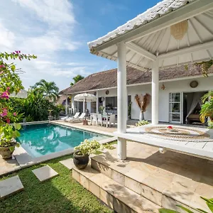 villa-moana-poe.hotelsseminyak.net/
